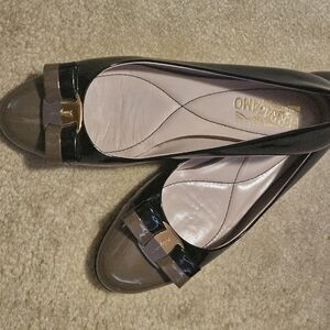 Salvatore Ferragamo Black and Brown Women's Varina Ballet Flats
